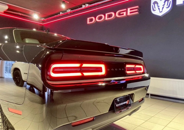 Dodge Challenger cena 309900 przebieg: 15, rok produkcji 2022 z Lubsko małe 704